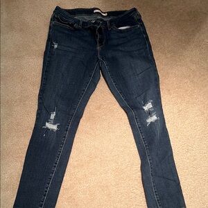 Levi 711 skinny  Dark Blue Distressed Women Jeans